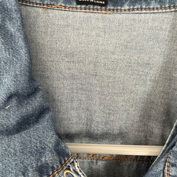 I Heart Ronson Snap Jean Dress with Pockets and Cinched Waist with Drawstring - Picture 3 of 4